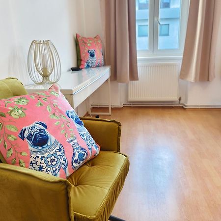 The Rose Apartment - Near Schoenbrunn Palace Wien Eksteriør billede